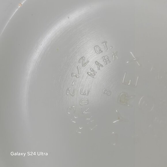 Vtg Pyrex 2.5 Quart Cinderella Mixing Bowl Yellow Starburst Mid-Century Kitchen - Picture 6 of 9